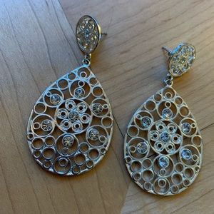 🌟2/$10🌟 Sliver Circle Design Raindrop Earrings